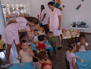 Crisis con círculos infantiles desestimula crecimiento poblacional en Cuba