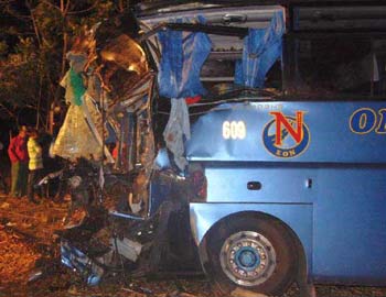 Carreteras del terror: Dos muertos y 33 heridos en accidente en Sancti Spíritus