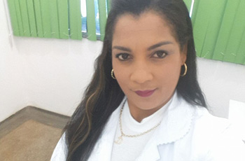 Llamada amenazante de funcionario cubano a doctora en Brasil inflama redes sociales