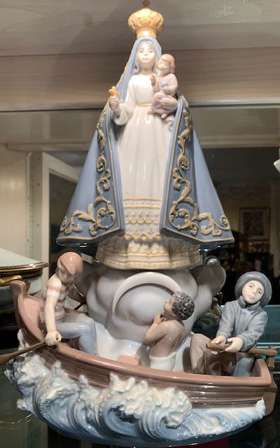 De la exquisita divinidad: Virgen de la Caridad del Cobre en Lladró