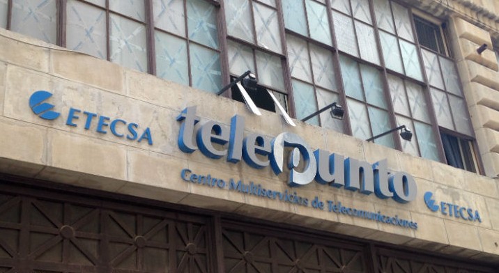 El desmadre de ETECSA: La lógica parasitaria del gobierno cubano El desmadre de ETECSA: La lógica parasitaria del gobierno cubano