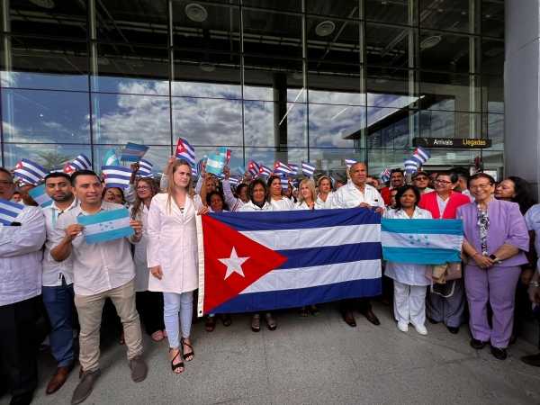 EE.UU revoca visas a funcionarios de gobiernos centroamericanos que reciben misiones médicas cubanas EE.UU revoca visas a funcionarios de gobiernos centroamericanos que reciben misiones médicas cubanas